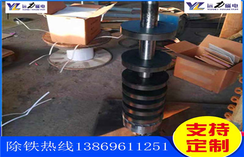 赤鐵礦磁選機，赤鐵礦磁選機在磁輥轉(zhuǎn)到前端位置時注意的問題！_赤鐵礦磁選機在磁輥轉(zhuǎn)到前端位置時注意的問題！廠家_除鐵強磁輥