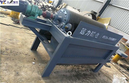 小型強磁輥式干選機(jī)，河北小型輥式干法磁選機(jī)_結(jié)構(gòu)原理圖_河北小型輥式干法磁選機(jī)能選三氧化二鐵嗎？
