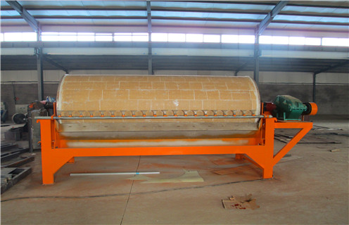 干式強(qiáng)磁磁選機(jī)，青海干式強(qiáng)磁磁選機(jī)_青海干式強(qiáng)磁磁選機(jī)發(fā)展工作視頻皮帶及結(jié)構(gòu)價(jià)格