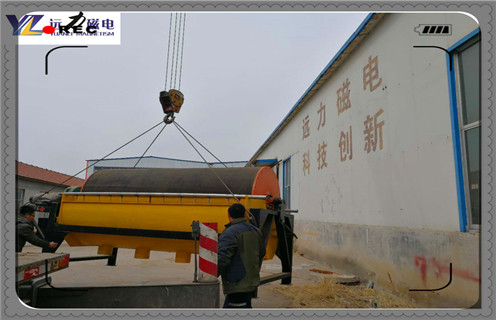 小型皮帶磁選機(jī)，小型皮帶磁選機(jī)生產(chǎn)技術(shù)不斷提升_輥式小型皮帶磁選機(jī)生產(chǎn)技術(shù)不斷提升_磁塊如何排列